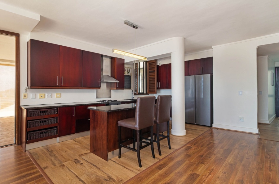 3 Bedroom Property for Sale in Bloubergstrand Western Cape